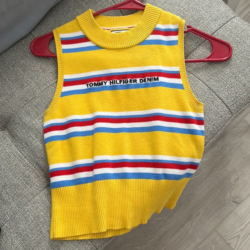 Tommy hilfiger top